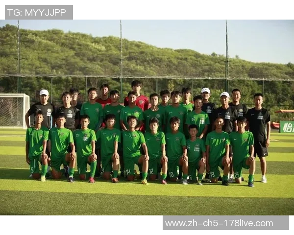 绿城足球崛起之路：从青训到职业联赛的全面发展与挑战